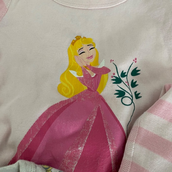 5yr old Disney pajama bundle - Picture 2 of 5